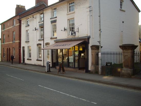 At Evand Fishbar you can order your food by phone ready for collection, or pop in and wait whilst your order is prepared. Why not eat your fish and chips in our lovely restaurant with a Glass of wine, Lager or Cider.